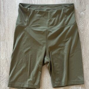 Girlfriend Collective Olive Bike Shorts